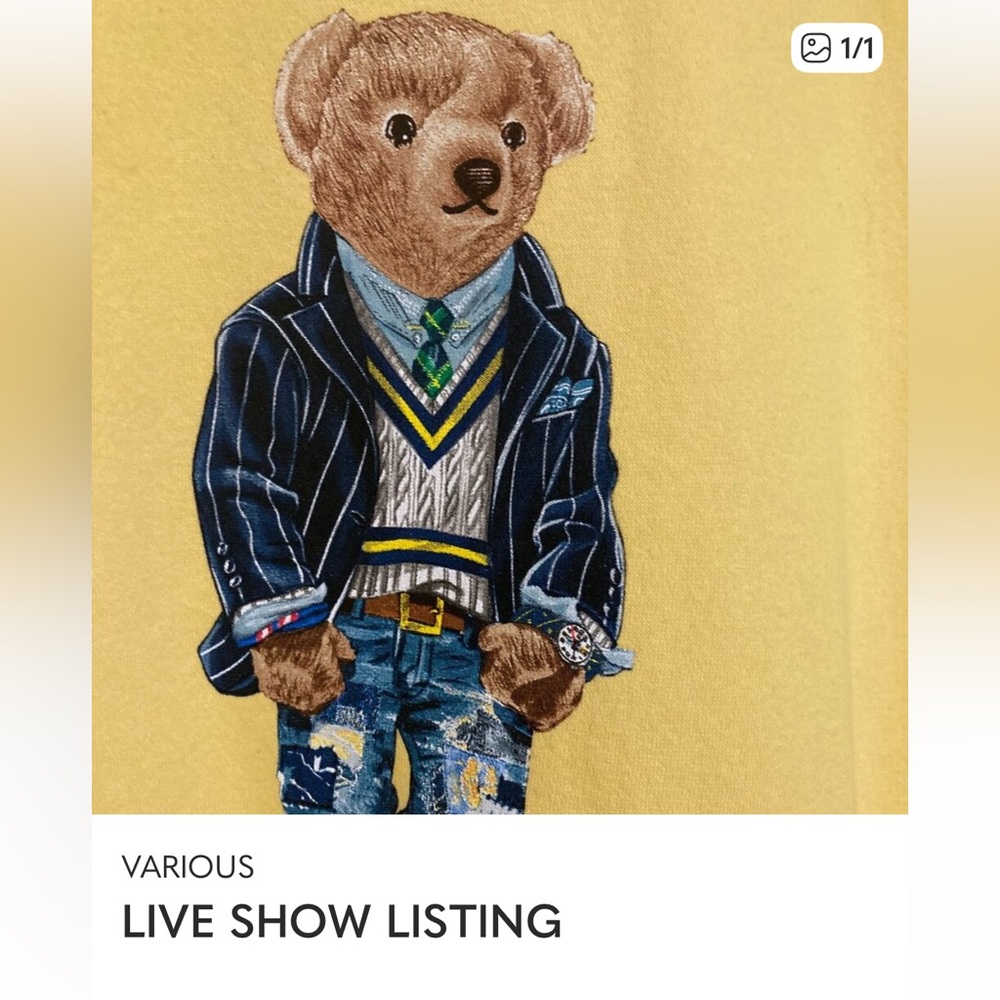 FIRST LOOKS- LIVE SHOW - First Looks